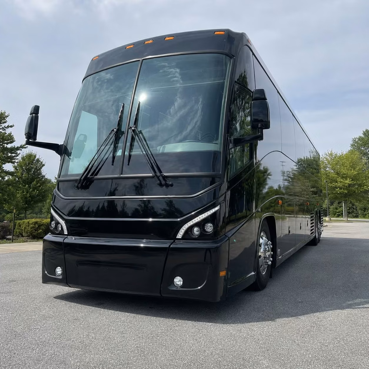 corporate event bus rentals in pompano beach